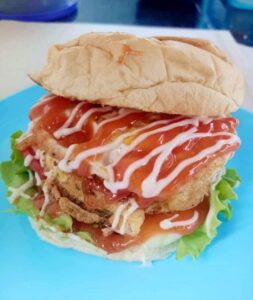 Hadirkan Menu Varian Baru, Laris Burger Semakin Digandrungi