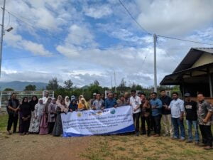 USK Transfer Teknologi Budidaya Kepiting Sistem Apartemen RAS di Desa Cot Lamkuweueh Banda Aceh