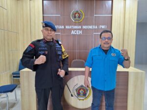 Danden Gegana Satbrimob Polda Aceh Sambangi PWI 