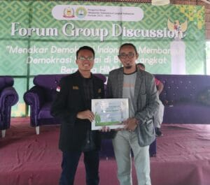 Himpunan Mahasiswa Langkat Indonesia Gelar FGD.