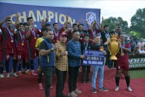 Blang Tingkeum FC Keluar Sebagai Juara Turnamen Faruq FC Ke-1