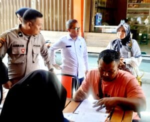 Plt Camat Kutamalaka Memantau Langsung Kegiatan Skrining PTM di Kecamatan Kuta Malaka