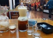 Pengalaman Ngopi di Nayas Caffe: Dari Kopi Beer hingga Live Musik