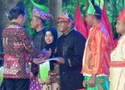 Presiden Joko widodo Serahkan SK Perhutanan Sosial ke Warga