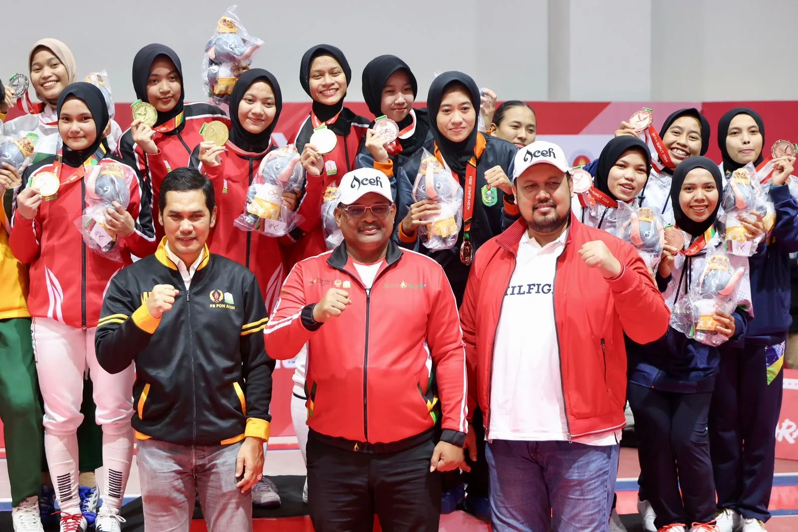 Cabor Anggar Raih Medali Emas