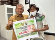 Pemerintah Gampong Kampung Baru Kembali Menyalurkan BLT Kepada Warga