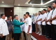 Rektor USK Lepas Tim Kesehatan untuk PON Aceh-Sumut 2024