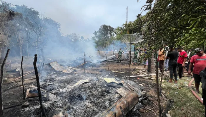 Kebakaran di ujong keupula