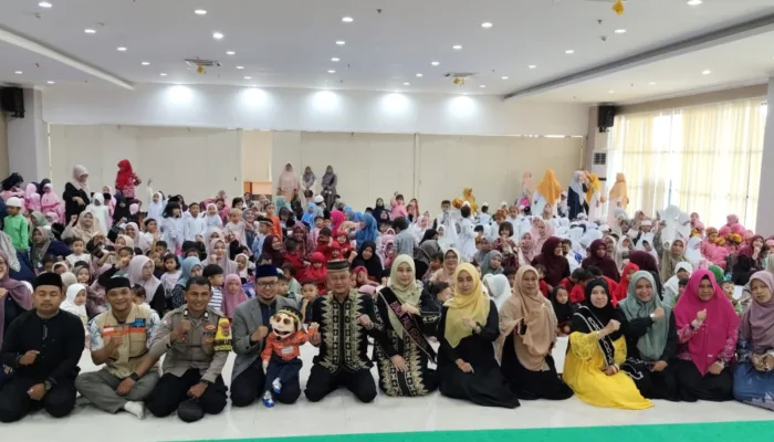 Keceriaan Anak-anak Aceh Bersama Dongeng Inspiratif Kak Budi dan Si Sole