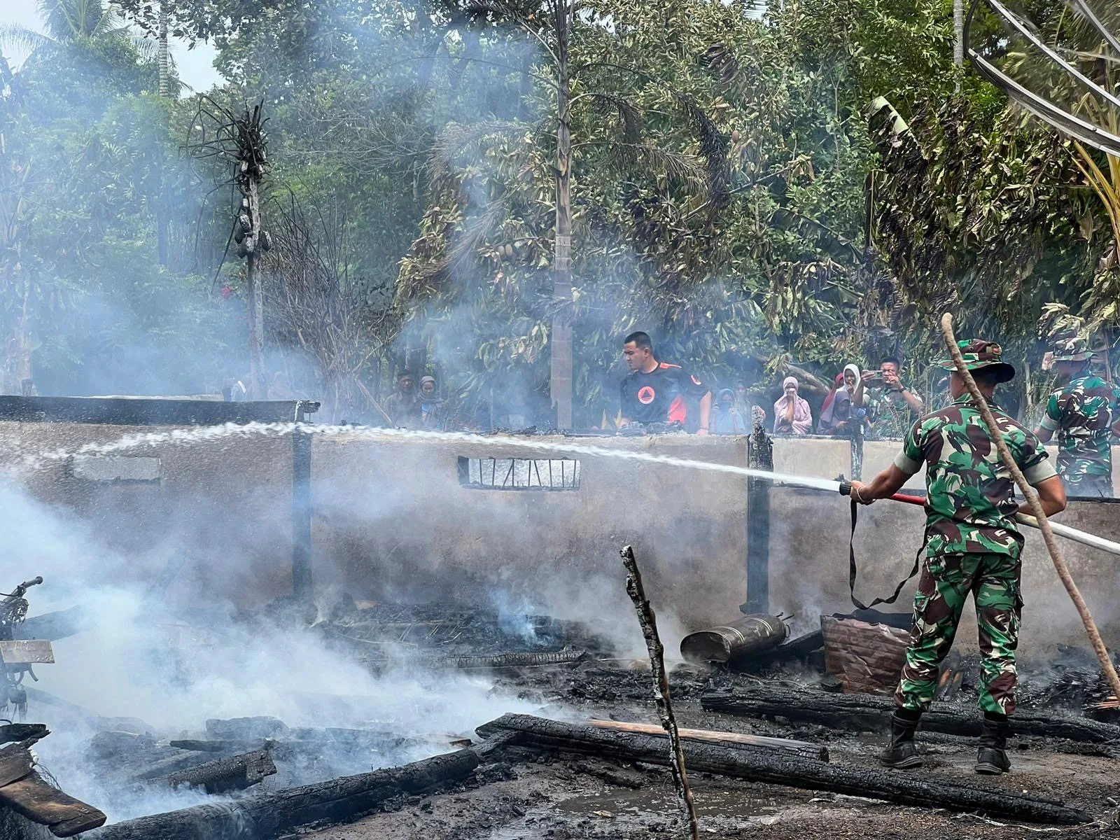kebakaran rumah ujong keupula