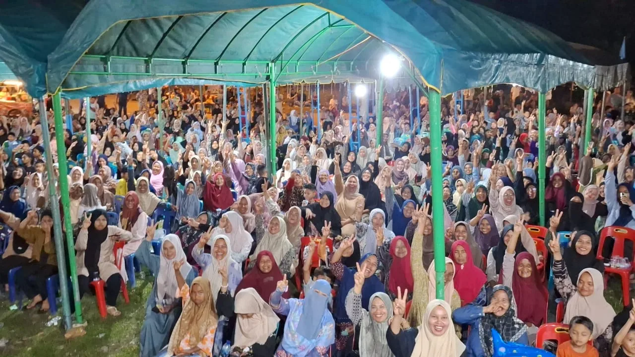 Ribuan Warga Kuta Malaka Hadiri ribuan warga kuta malaka Silaturahmi Pasangan ADAB