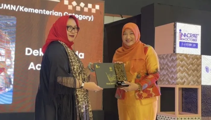 Dekranasda Aceh Besar Raih Tiga Penghargaan Pada Ajang The Jakarta INACRAFT on October 2024