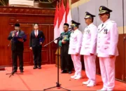 Pj Gubernur Safrizal Lantik Tiga Penjabat Bupati
