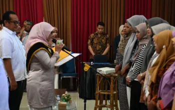 Bunda Literasi Aceh Besar Lantik Forum Perpustakaan Gampong