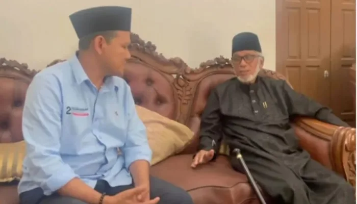 Dek Fadh Silaturahmi ke Kediaman Abu Yus