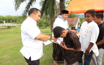 Peringatan Maulid Nabi Pj Bupati Aceh Besar Santuni Anak Yatim