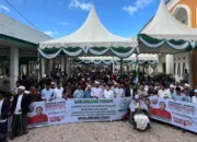 Ribuan Santri Dayah Arongan Dukung Mualem-Dek Fadh di Pilkada Aceh