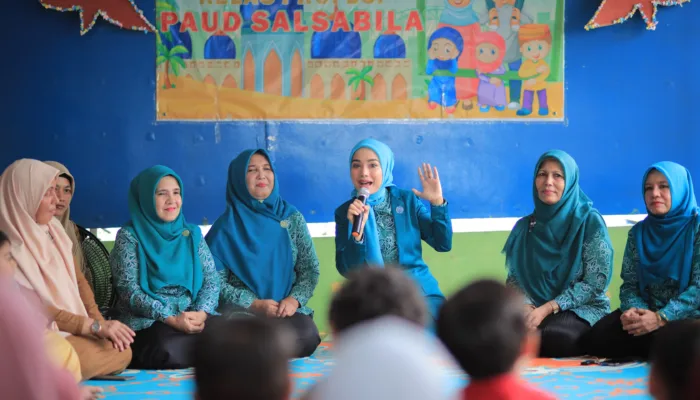 Nana Hafizdhah Ajak Anak PAUD Salsabila Berani Bermimpi