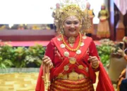 Cut Rezky Handayani: Busana Adat Aceh Besar Jadi Inspirasi Pada Peringatan Hari Ibu ke-96 Tahun 2024