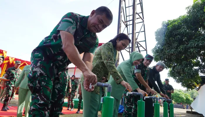 Kasad Resmikan Sumur Bor TNI Manunggal Air di Dayah Madinatuddiniyah Nurul Huda, Aceh Utara