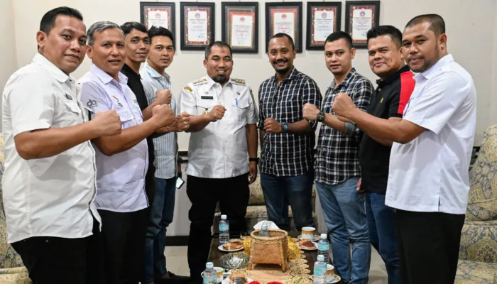 Pj Bupati Aceh Besar Terima Silaturrahmi Panitia Offroad