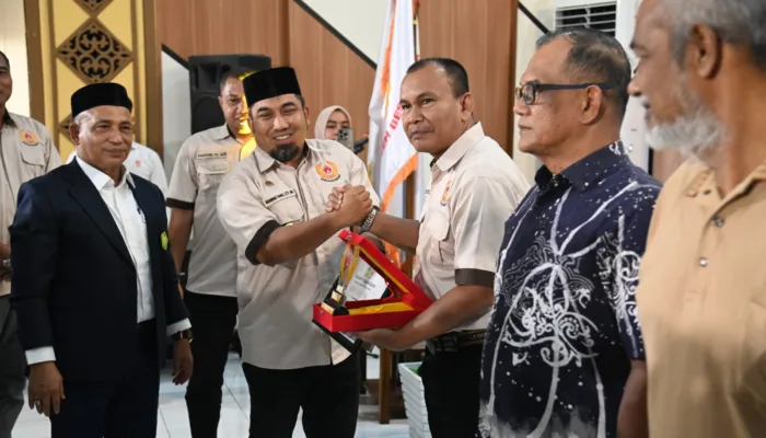 Pj Bupati Iswanto Harap Pengurus KONI Aceh Besar Komit Tingkatkan Prestasi Olahraga