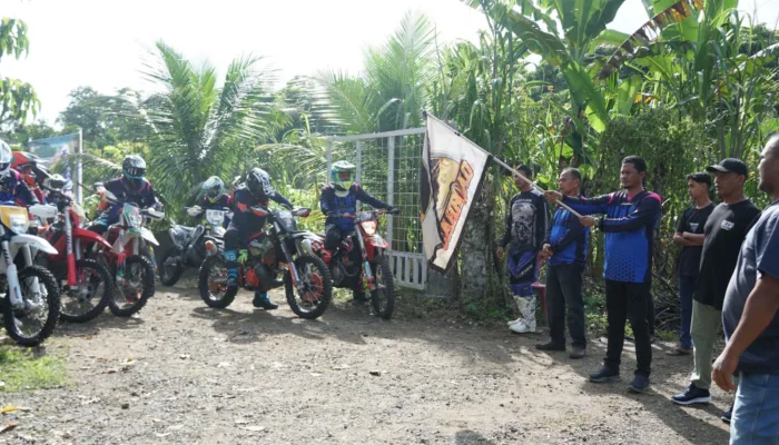 Puluhan Rider Jajal Rute kaki Gunung Seulawah.