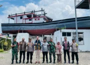 Direktur Pusat Informasi PBB Kunjungi Situs Tsunami Kapal di Atas Rumah di Banda Aceh