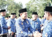 Wagub Fadhlullah Pimpin Apel Perdana di Kantor Gubernur Aceh