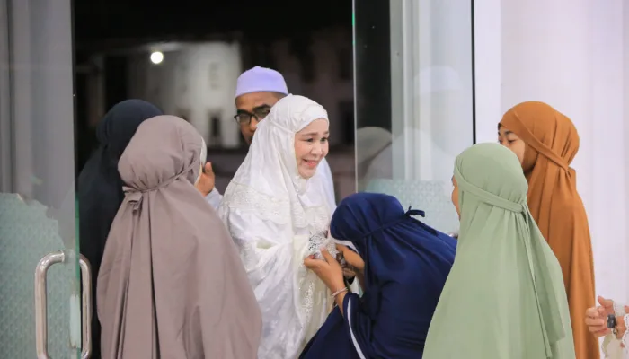 Subuh Di Gampong Mulia, Wali Kota Illiza Ajak Orang Tua Biasakan Anak Salat Berjamaah