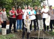 Dukung Ketahanan Pangan, Kapolresta Banda Aceh Panen Ikan Lele dan Ikan Nila Binaan Polsek Kuta Alam di Gampong Lampulo