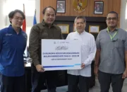 Mubadala Energy Serahkan 250 Paket Ramadan untuk USK