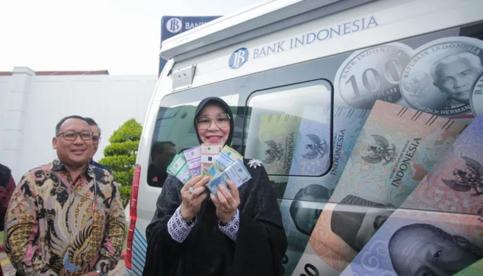Illiza Harapkan Layanan Mobil Kas Penukaran Uang Menjangkau ke Masjid-Masjid