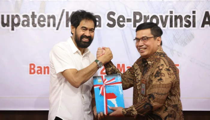 Serahkan Laporan Keuangan ke BPK, Gubernur Aceh Tekankan Komitmen Transparansi dan Akuntabilitas
