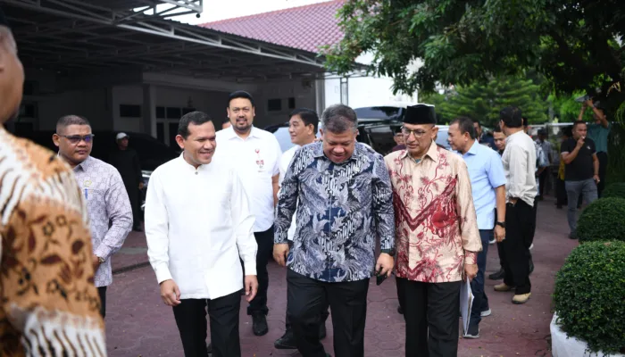 Wagub Fadhlullah Sambut Wamen Kementerian PKP di Aceh