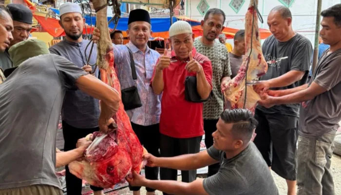 Gampong Kampung Baru Sembelih 15 Ekor Sapi dan 20 Ekor Kambing Kurban Pada Hari Raya Idul Adha 1446 H