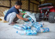 Upaya PT SBA Dan Peran Generasi Millenial Bersihkan Sampah Plastik di Kawasan Wisata Lampuuk