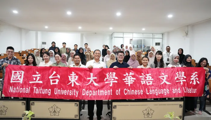 USK dan National Taitung University Taiwan Gelar Aceh Mandarin Camping 2025