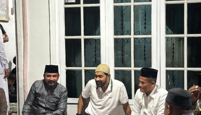 Muzakir Manaf Takziah ke Rumah Duka Ibunda Bupati Aceh Timur