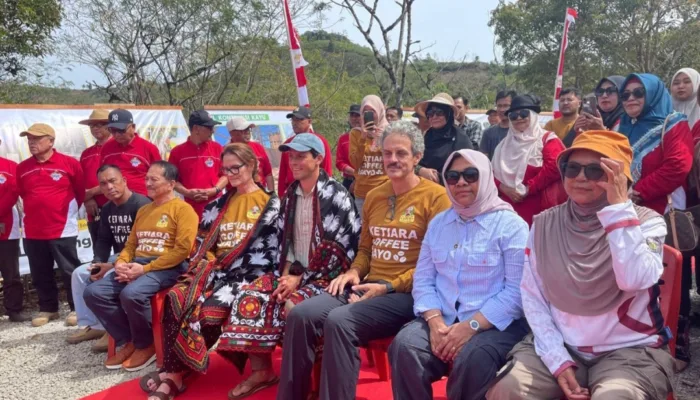 Perusahaan Armenia Coffee Dari Amerika Akan Membangun Rumah Community Center Untuk Petani Aceh Tengah