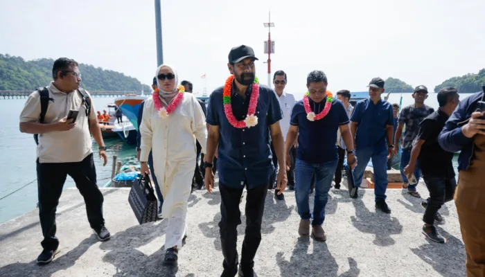 Mualem Tutup Program KKN UGM di Pulau Nasi