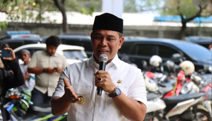 Bupati Aceh Besar Komit Selesaikan Masalah Tanah Warga Lhoknga dengan PT SBA