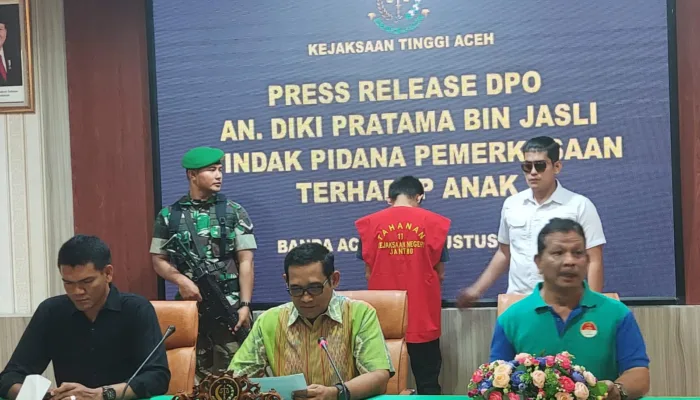 Tim Tabur Kejati Aceh dan Kejari Aceh Besar Tangkap Buronan Kasus Pemerkosaan Anak