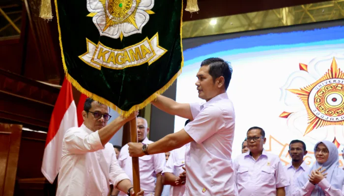 M Nasir Dilantik Sebagai Ketua Pengda Kagama Aceh