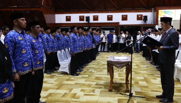 Sekda Aceh Lantik 290 Pejabat Eselon III dan IV, Diminta Pacu Kinerja dan Realisasi APBA