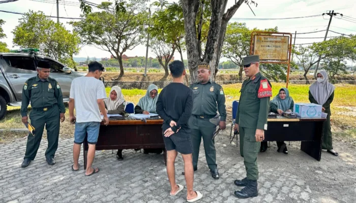 Satpol PP-WH Gelar Razia Busana Islami di Banda Aceh