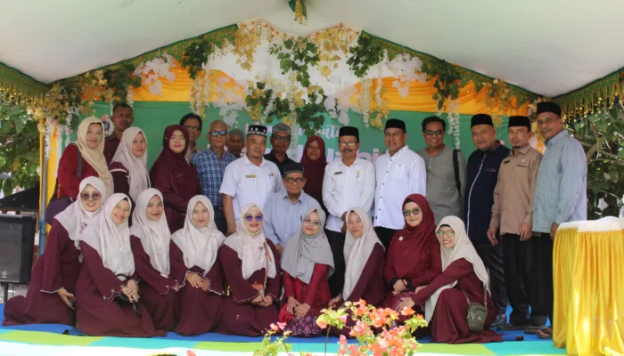 Ajang Silaturahim Warnai Peringatan Maulid di SMA Lamteuba