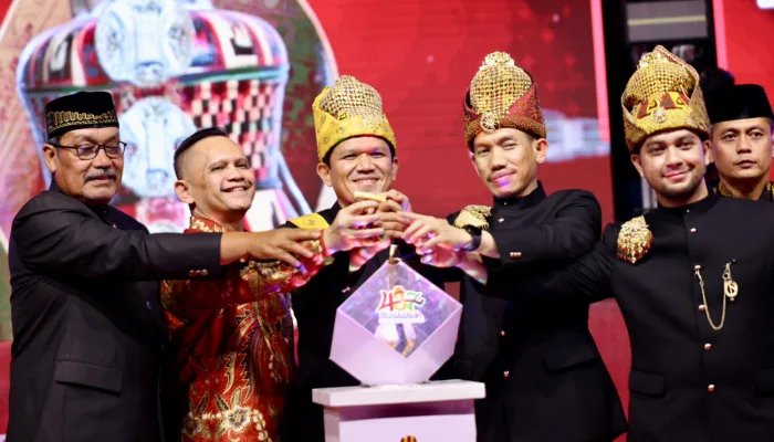 Wakil Gubernur Aceh Buka Pekan Kebudayaan Aceh Barat 2025
