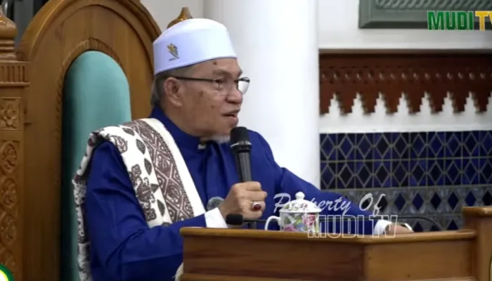 Abu Mudi Kembali Isi Pengajian Tastafi di Masjid Raya Baiturrahman