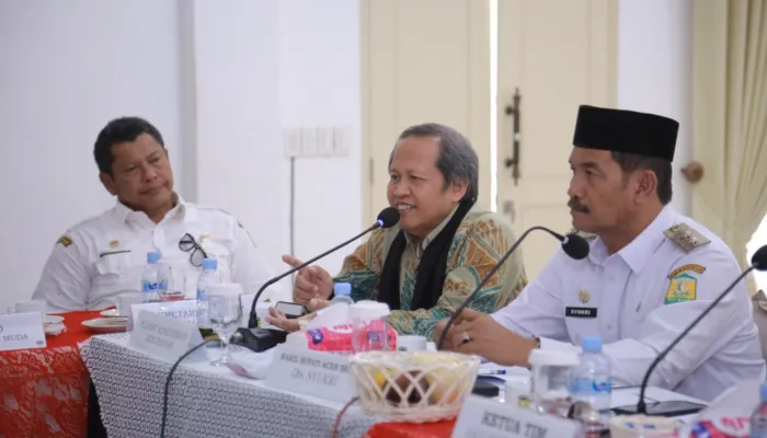 Wakil Bupati Syukri Sambut Kunker Komisi X DPR RI di Kota Jantho